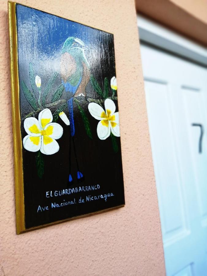 Hostal Mariella Estelí Extérieur photo