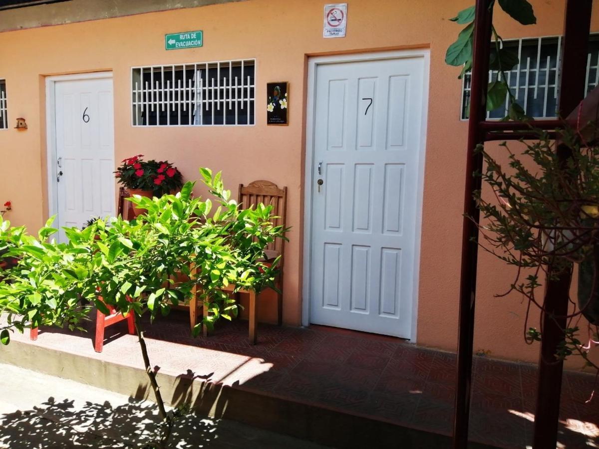 Hostal Mariella Estelí Extérieur photo